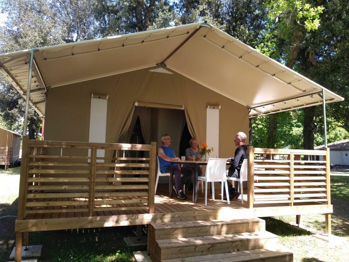 Camping Le Sorlut Cozes Exteriér fotografie